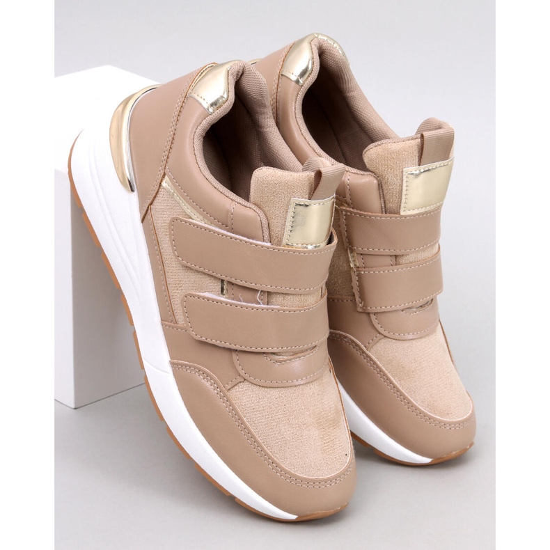 Deportivas Moulton Khaki con cuña y velcro beige 1