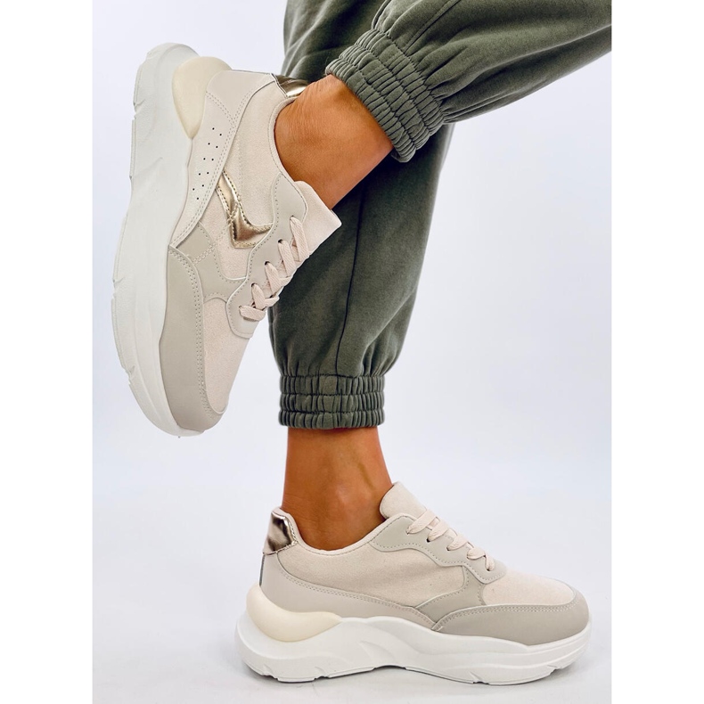 Clervie Zapatillas cuña beige 2 Clervie Zapatillas cuña beige 2