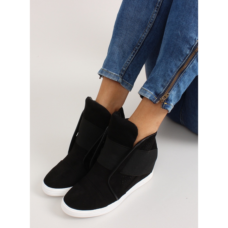 Deportivas con elásticos anchos negros 2