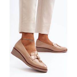 Vinceza Zapatos de cuña de charol para mujer con decoración Miliret beige 5