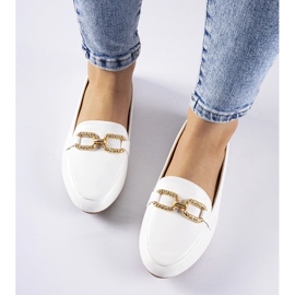 Mocasines con hebilla blancos de Sovera 2