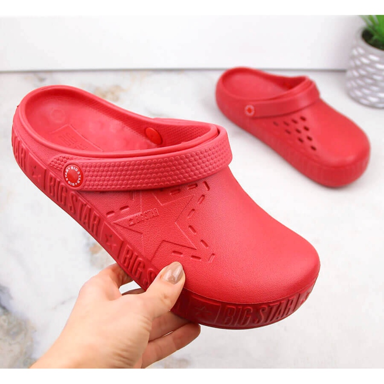 Zapatillas casa mujer kroks rojo Big Star II275004 1