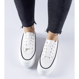 Zapatillas blancas con plataforma Plesio. blanco 2