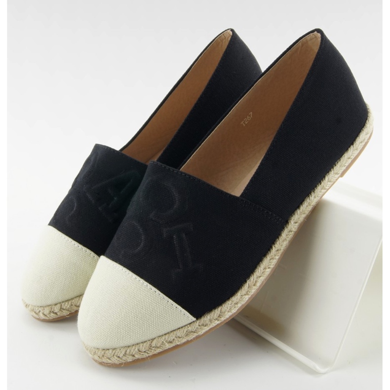 Esapdryle con letras negras en relieve T267 negro marrón 1