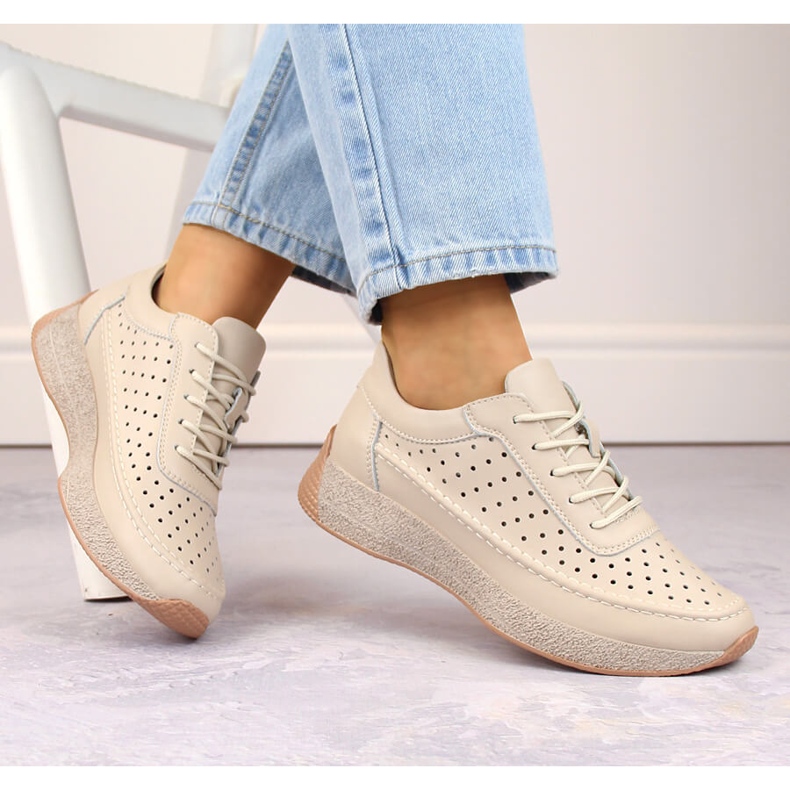 Zapatos mujer piel calada beige Sergio Leone SP013 1