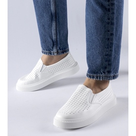 Zapatillas Fulda blancas perforadas blanco 1 Zapatillas Fulda blancas perforadas blanco 1