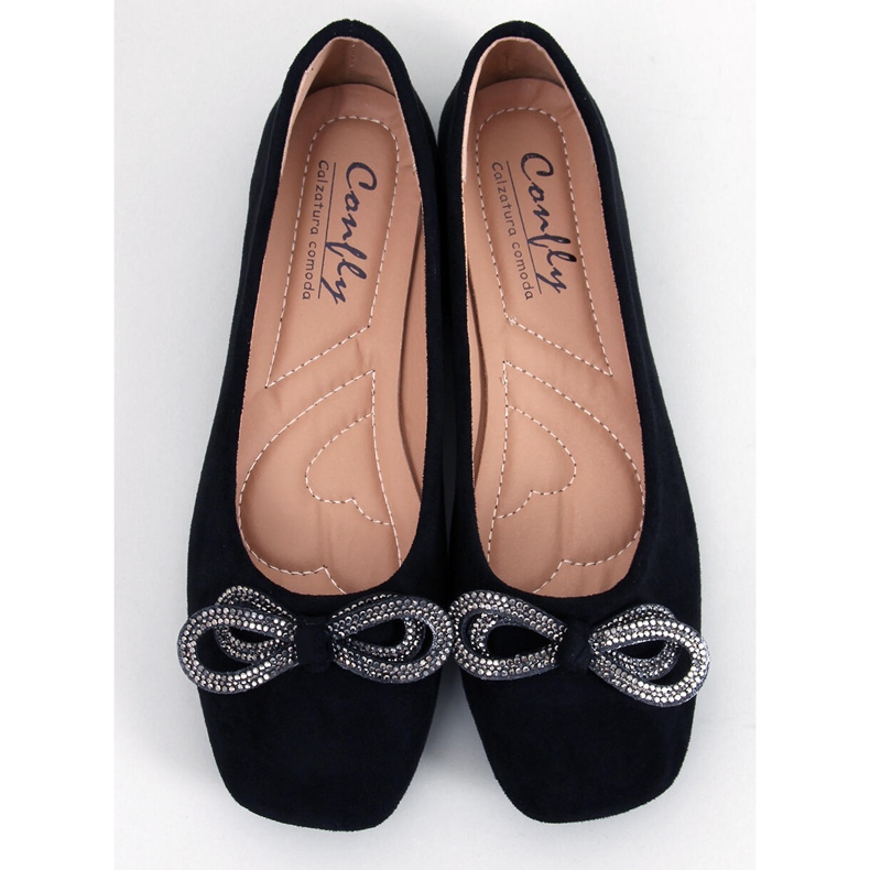 Serna Nero bailarinas ante lazo negro 1