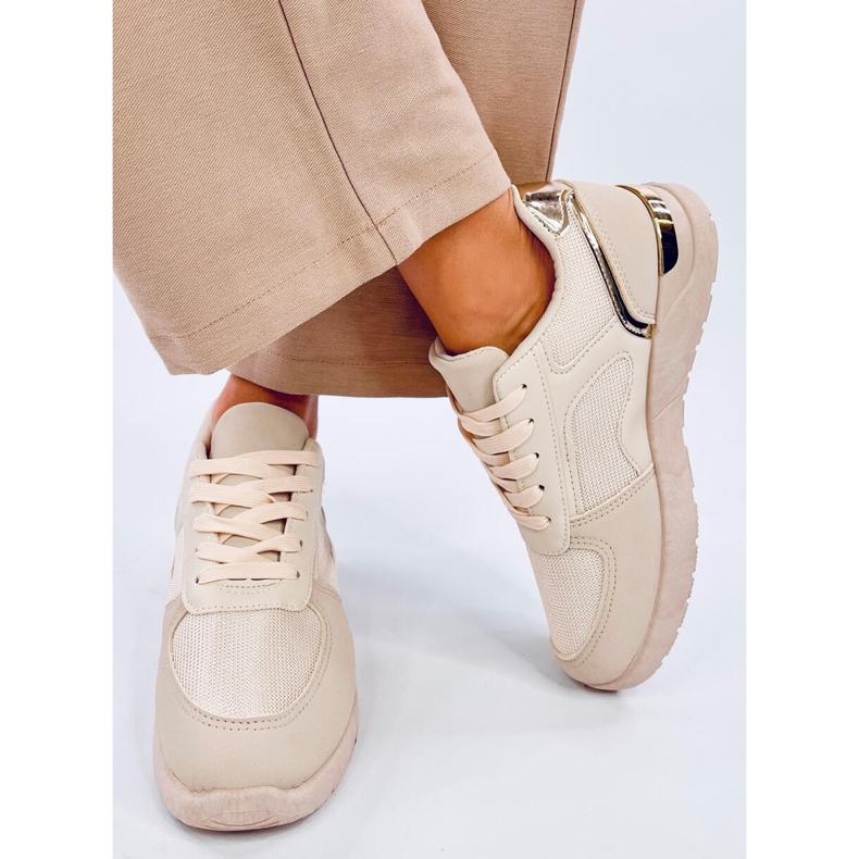 Deportivas ligeras de mujer Doleh Beige 1