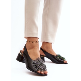 Sandalias Piel Con Adorno Laura Messi 2719 Negro 6