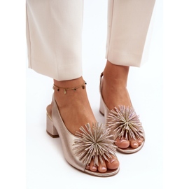 Sandalias Piel Con Adorno Laura Messi 2719 Dorado 9