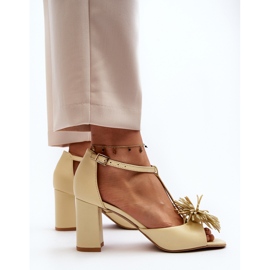 Sandalias De Piel Con Tacón Alto Con Adorno Laura Messi 2758 Beige 7