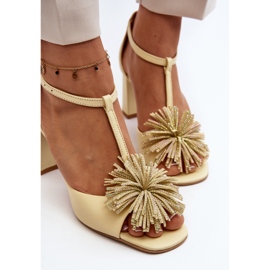 Sandalias De Piel Con Tacón Alto Con Adorno Laura Messi 2758 Beige 8