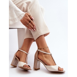 Sandalias de Piel con Tacón Alto Laura Messi 2759 Beige 1
