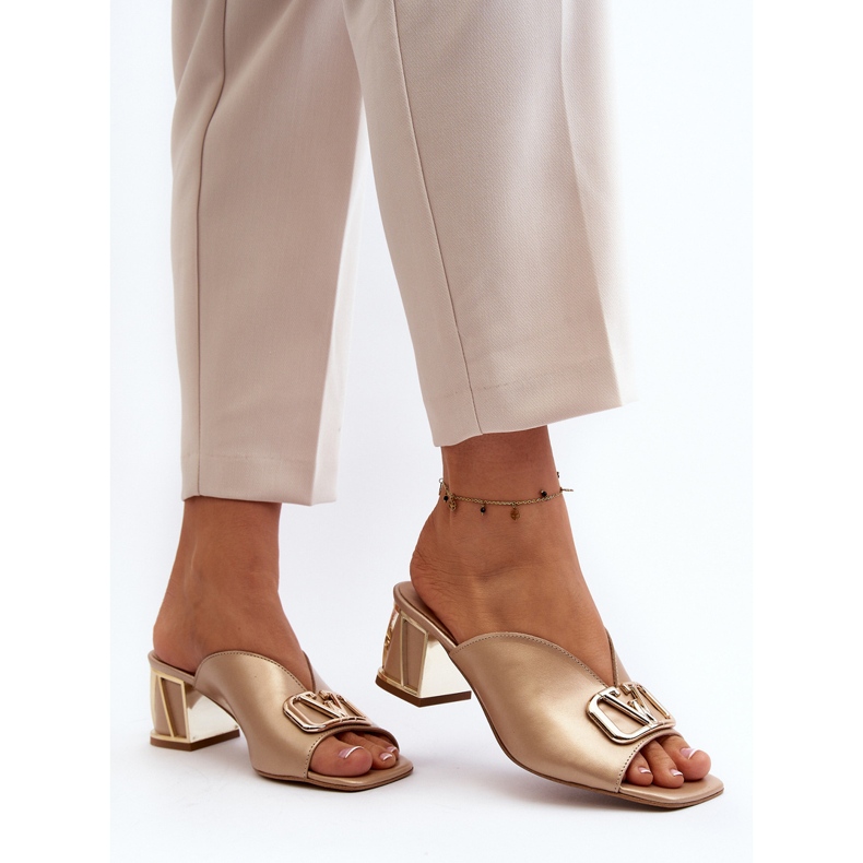 Chanclas Mujer Tacón Elegantes Laura Messi 2771 Dorado 1