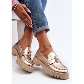 Zapatos de piel, mocasines con decoración dorada CheBello 4291. dorado 11
