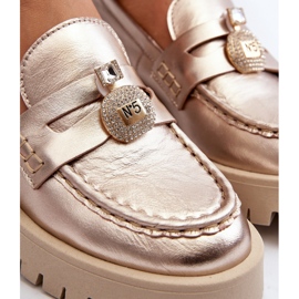 Zapatos de piel, mocasines con decoración dorada CheBello 4291. dorado 2