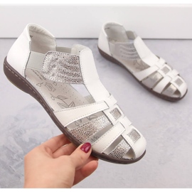 Sandalias cerradas de piel para mujer, beige, T.Sokolski 5