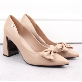 Zapatos de salón de mujer con tacón alto decorativo y lazo, Vinceza 62104 beige 3
