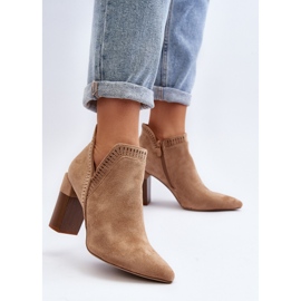 Botines Vailen Beige De Tacón Alto Con Estampado Calado 4