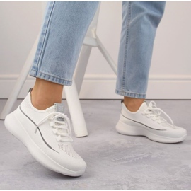 Zapatillas deportivas caladas Big Star W INT1961A blanco 3
