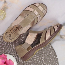 Sandalias T.Sokolski W SCA168A de piel, beige y dorado 5