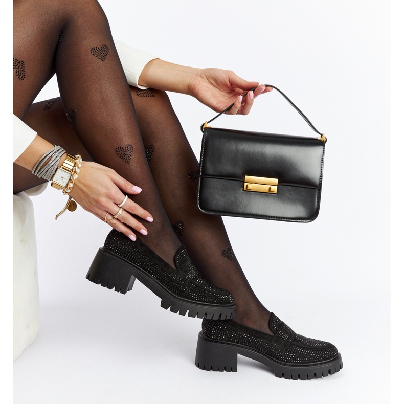 Mocasines negros con un enorme tacón Parent. 1