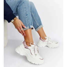 Zapatillas blancas enormes con pedrería Euclid. blanco 1