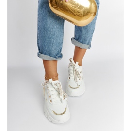 Zapatillas blancas enormes con pedrería Euclid. blanco 2 Zapatillas blancas enormes con pedrería Euclid. blanco 2