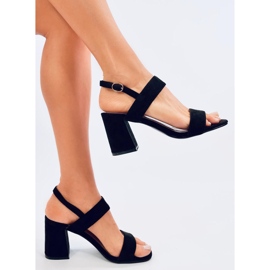 Peonía Sandalias negras de tacón negro 5