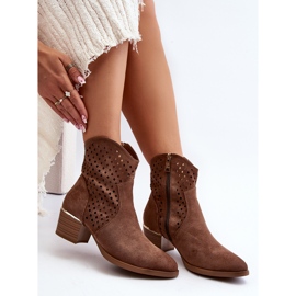 Vinceza Botas Tacón Bajo Calado Marrón Cilvana 2