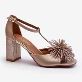 Sandalias de piel con tacón alto y decoración Laura Messi 2758 Oro dorado 3