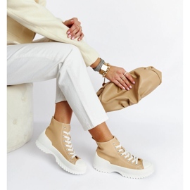 Zapatillas altas beige de Ronchis 1