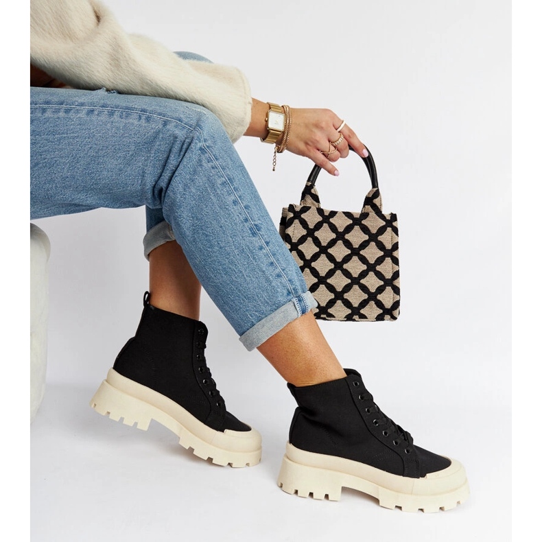 Botín Obispo ligero negro 1