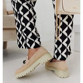 Mocasín ante beige con hebilla Lyle 3