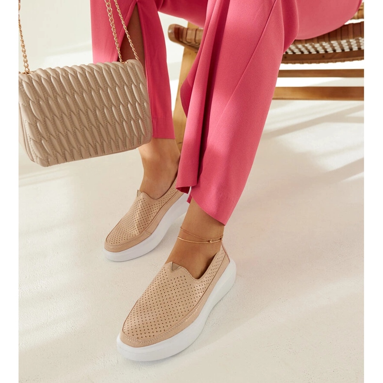 Los zapatos brogue dorados de Marcie 1