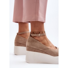 Alpargatas con cuña Malla de mujer de color beige 9