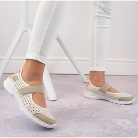 Zapatos cómodos de mujer calados con velcro, beige Rieker L32B5-81 11