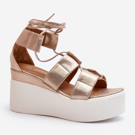 Sandalias atadas en oro Helavi para mujer dorado 2