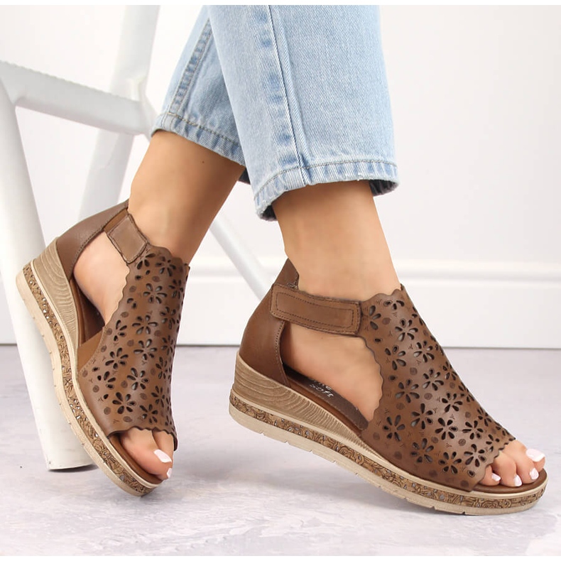 Sandalias cuña mujer cómodas piel, marrón, Remonte D3056-24 2