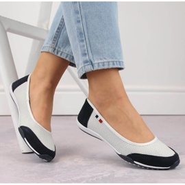 Bailarinas de mujer Filippo caladas en blanco y azul marino 4