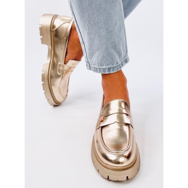 Mocasines Sidney Gold con plataforma dorado 1