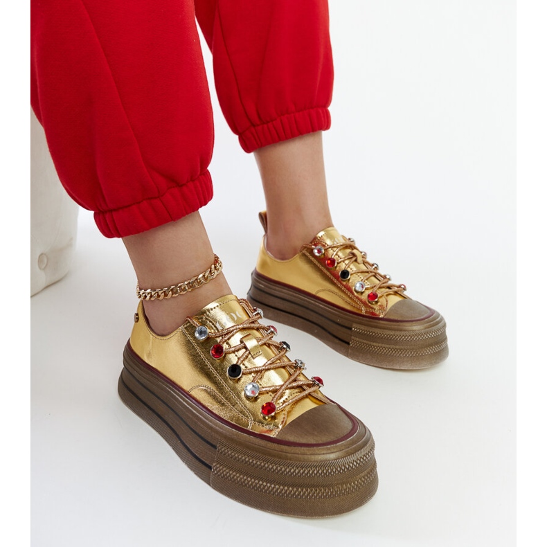 Zapatillas doradas con plataforma GOE NN2N4055. dorado 1 Zapatillas doradas con plataforma GOE NN2N4055. dorado 1