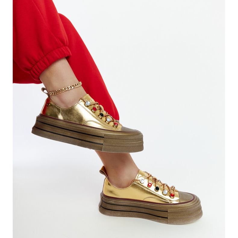 Zapatillas doradas con plataforma GOE NN2N4055. dorado 2 Zapatillas doradas con plataforma GOE NN2N4055. dorado 2