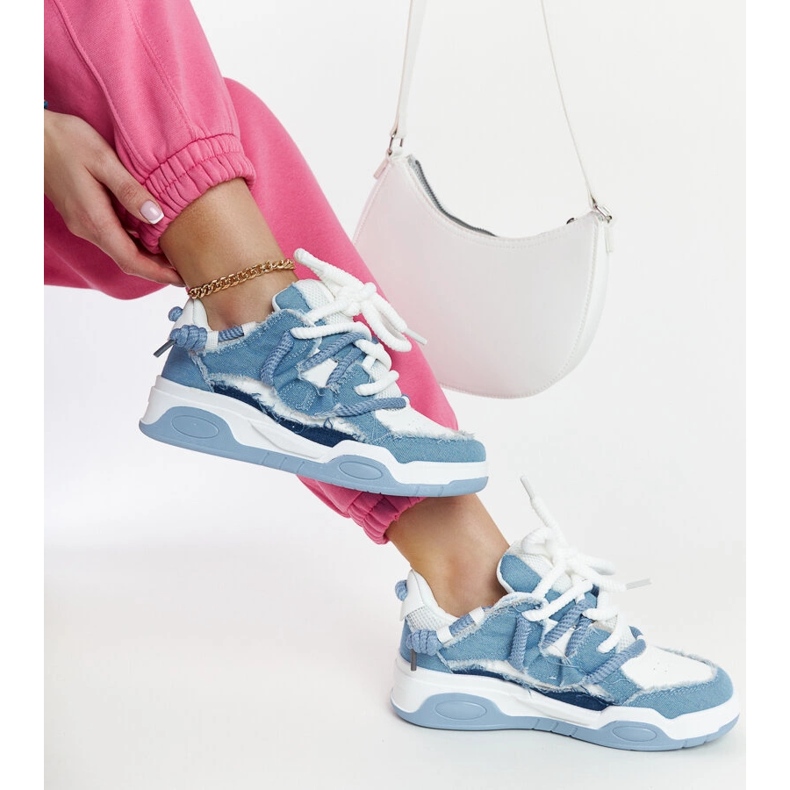 Zapatillas azules con inserciones de tejido Melilot. 1 Zapatillas azules con inserciones de tejido Melilot. 1