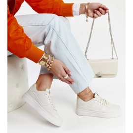 Zapatillas beige con plataforma Mentha. 1