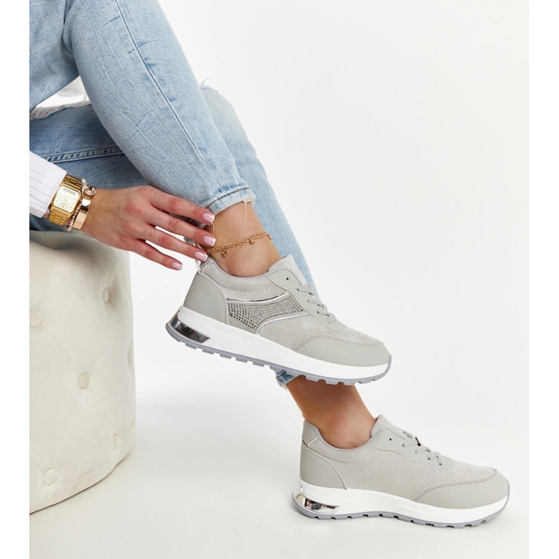 Zapatillas grises con plataforma Lubna. 1