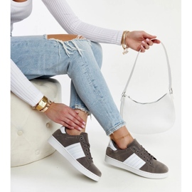 Zapatillas con plataforma de ante grises de Fareeda 1