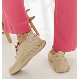 Deportivas tejido beige Mira 3