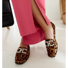 Mocasines de leopardo decorados con circonitas Sanny marrón 2