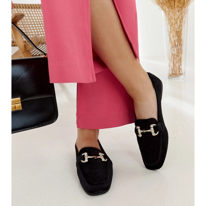 Mocasines de terciopelo negro con pedrería by Fabrizia 2 Mocasines de terciopelo negro con pedrería by Fabrizia 2